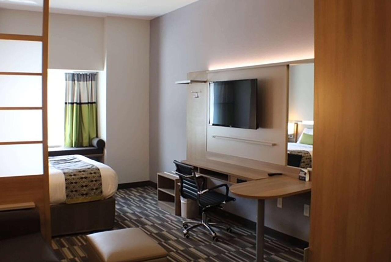 Microtel Inn & Suites By Wyndham Liberty Ne Kansas City Area المظهر الخارجي الصورة