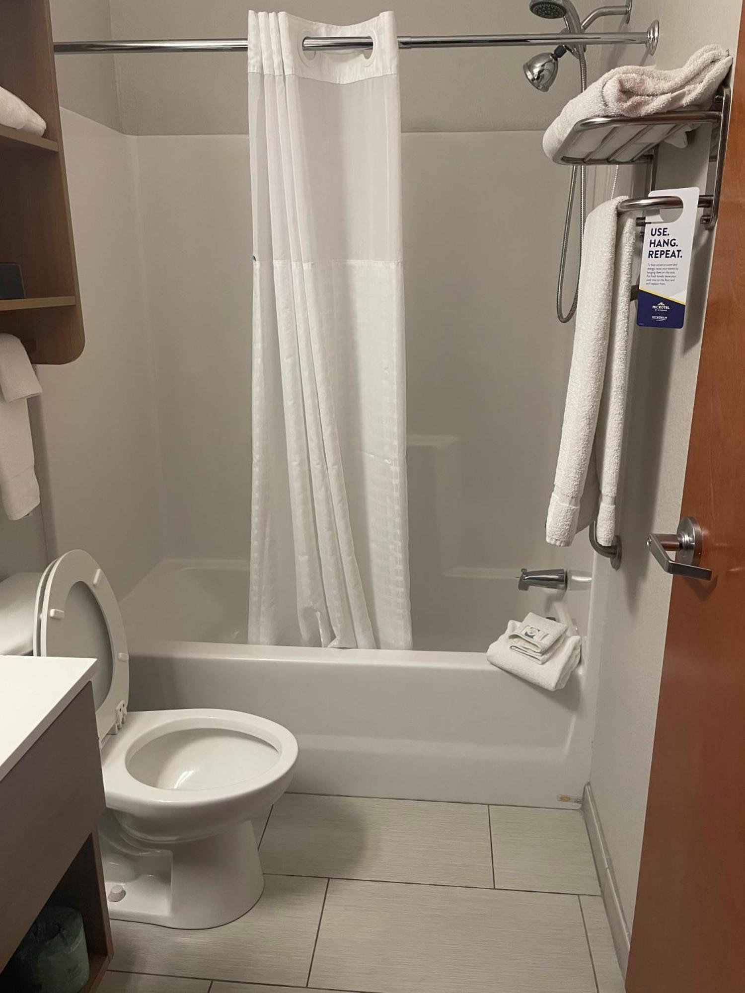 Microtel Inn & Suites By Wyndham Liberty Ne Kansas City Area المظهر الخارجي الصورة